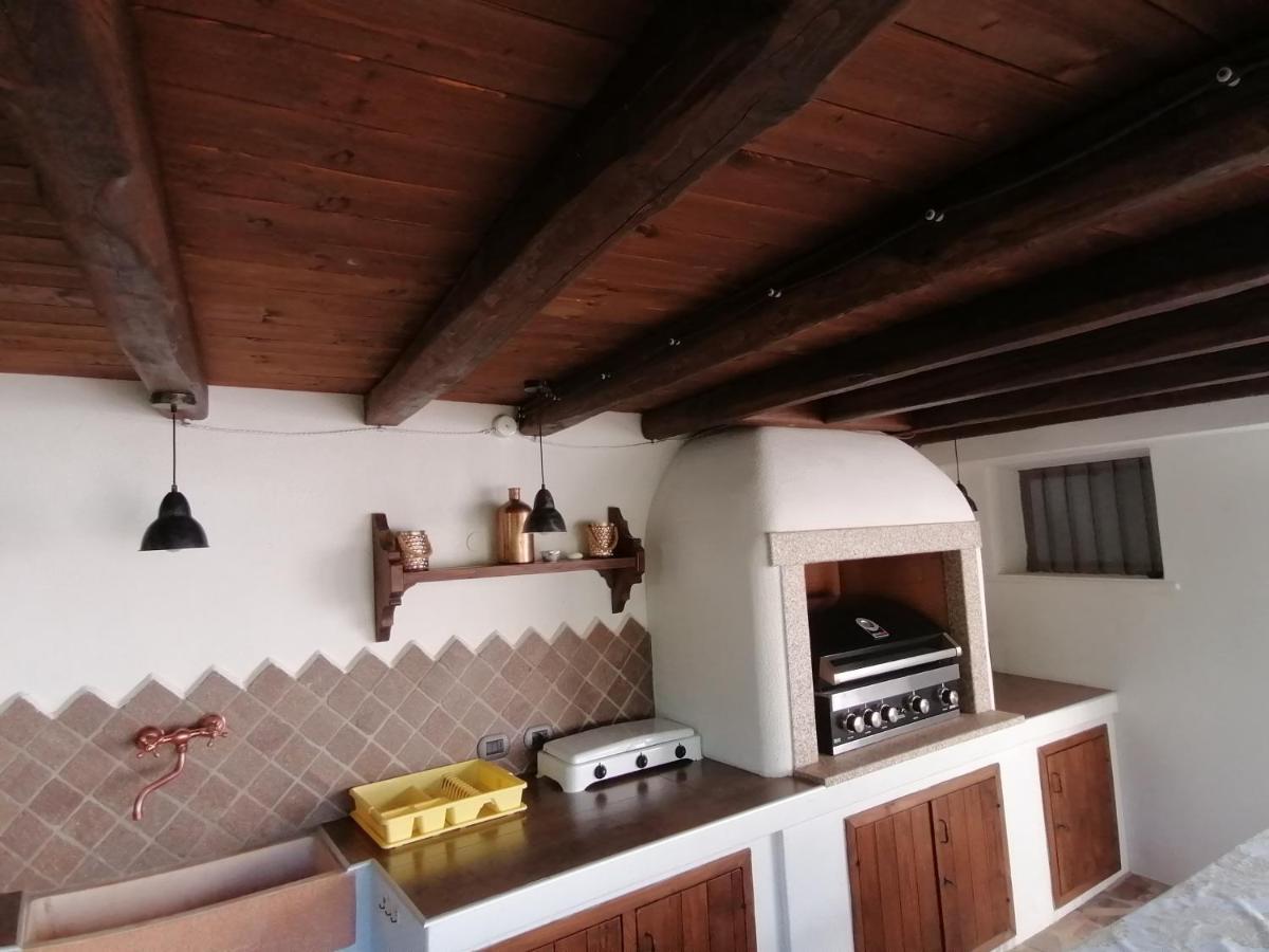 Casa Vacanze Villa Rosa Cala Gonone Eksteriør bilde