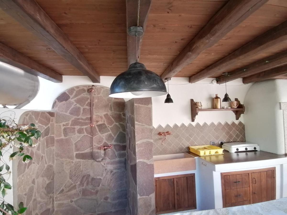 Casa Vacanze Villa Rosa Cala Gonone Eksteriør bilde