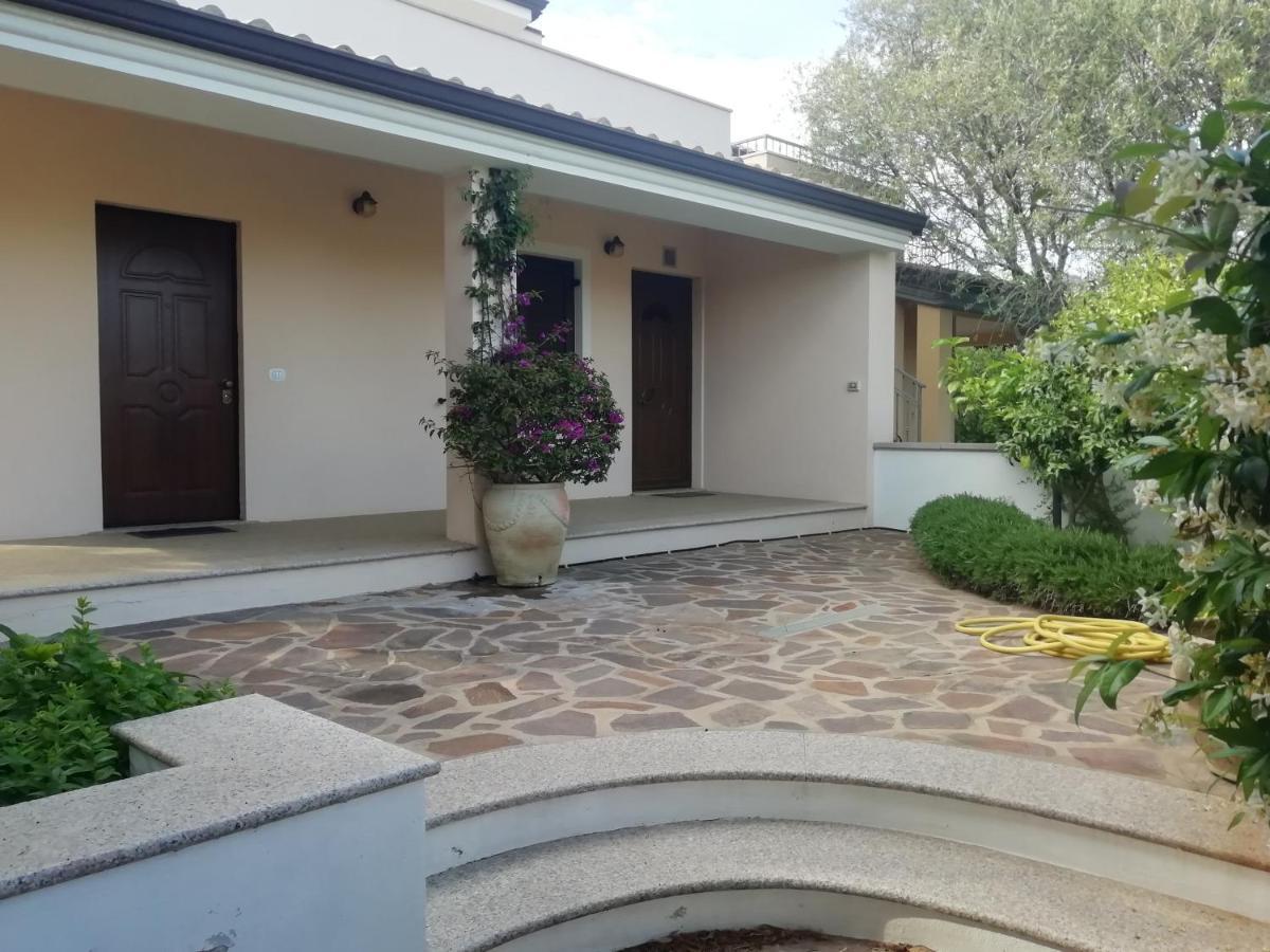 Casa Vacanze Villa Rosa Cala Gonone Eksteriør bilde