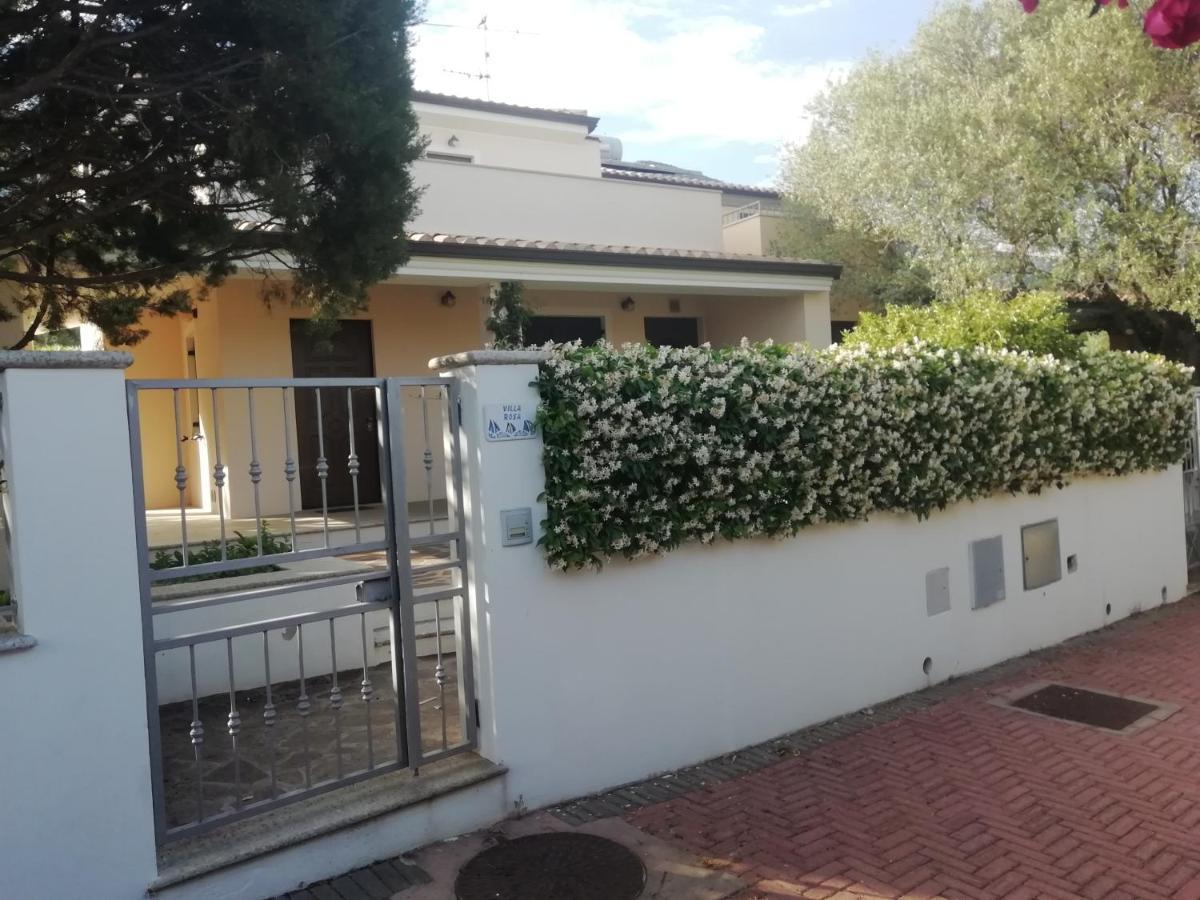 Casa Vacanze Villa Rosa Cala Gonone Eksteriør bilde